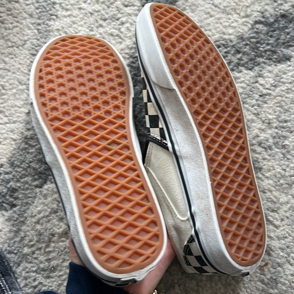 Checkered vans - Picture 3 of 3